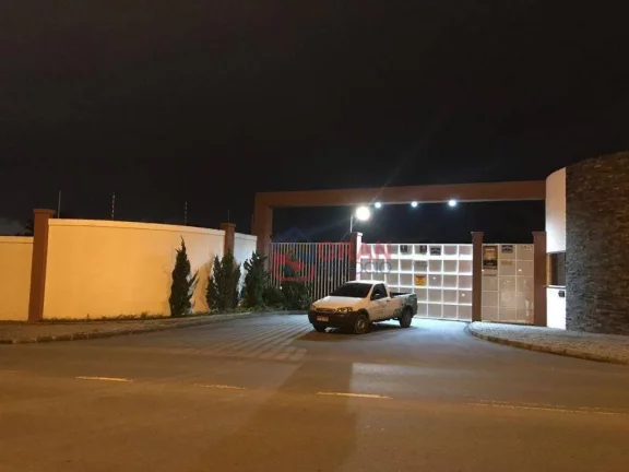 Imagem Casa em condominio com 4 dormitórios à venda - Colombo/PR
