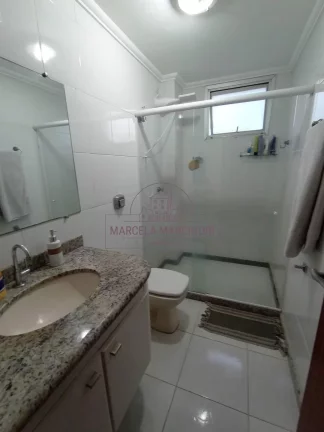 Imagem Apartamento 3 quartos a uma quadra da praia em Itapoã