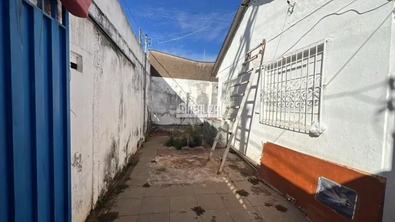 Imagem Casa no Leblon para venda e locação, Uberaba: 4 dormitórios, suíte, 3 salas