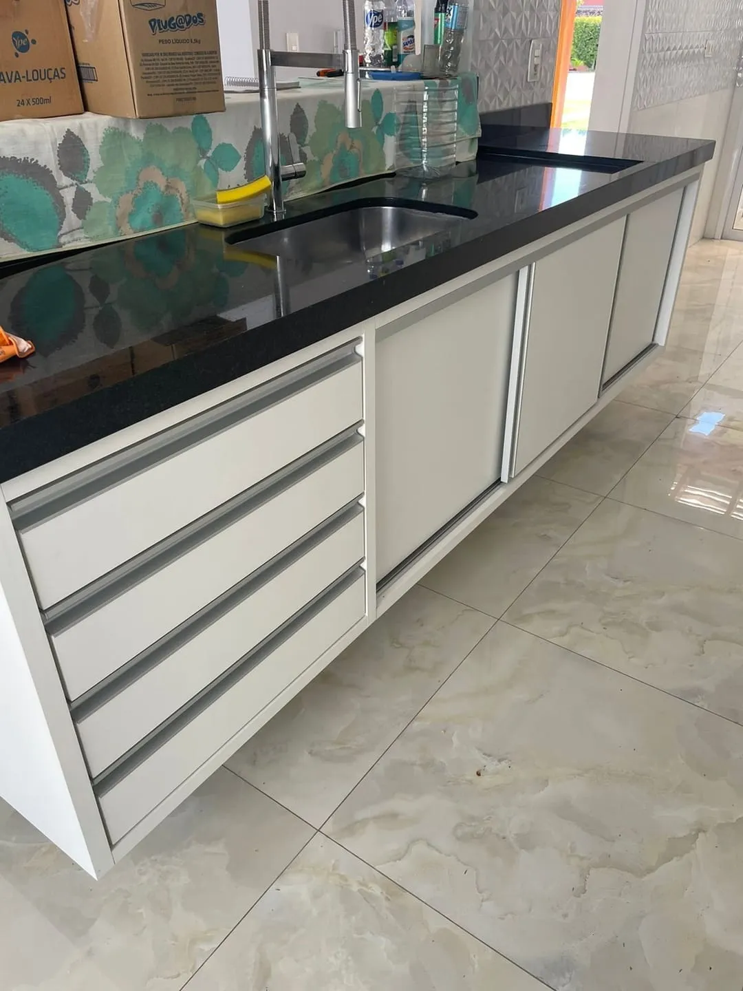 Imagem Casa à venda e locação, 3 Quartos, 1 Suite, 4 Vagas, 250M², Crispim, Pindamonhangaba - SP | Reserva Anauá