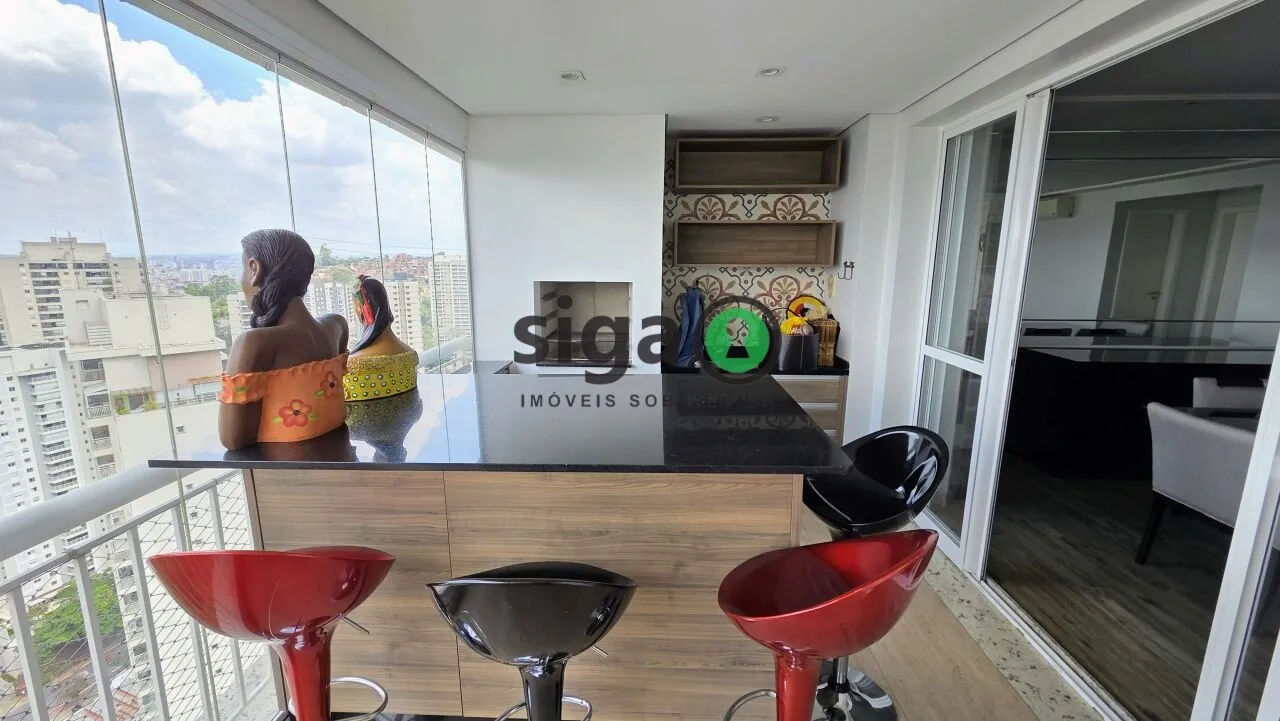 Imagem Apartamento alto padrão de 223 m2 para locação, mobiliado, com 4 quartos e 4 vagas na Vila Andrade