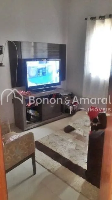 Imagem Casa em condomínio com 217 m² e 3 quartos