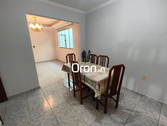 Imagem Casa à venda, 180 m² por R$ 710.000,00 - Jardim Europa - Goiânia/GO