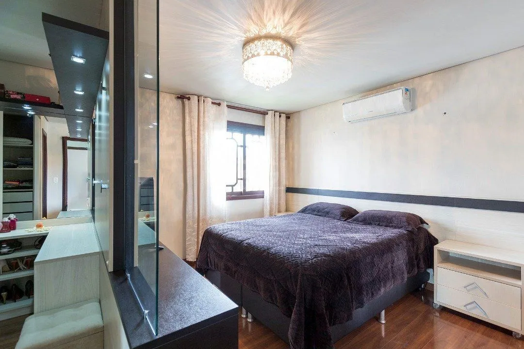 Imagem Casa de Condomínio em Hípica