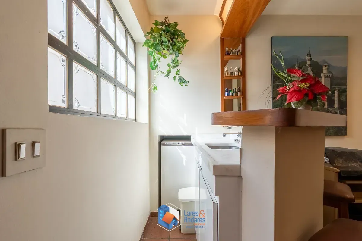 Imagem Casa comercial para venda em Moema, 140m²