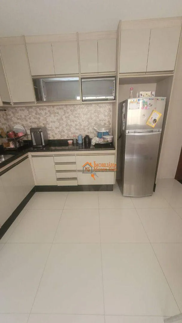 Imagem Sobrado com 4 dormitórios à venda, 200 m² por R$ 875.000,00 - Parque Flamengo - Guarulhos/SP