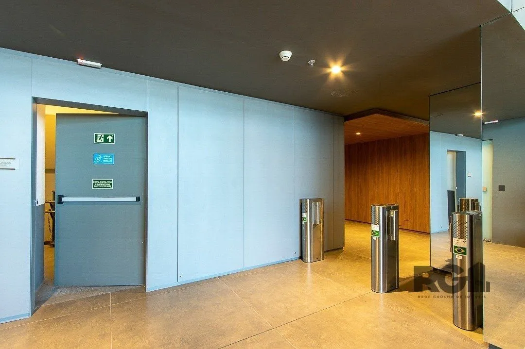 Imagem Sala comercial no Shopping Pontal | 28,69m2 Privativos | 20º andar