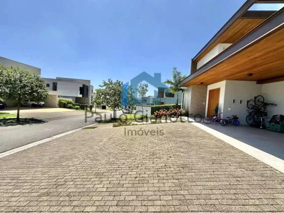 Imagem Casa de Luxo no Condomínio Alphaville Granja Viana