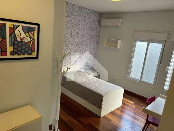 Imagem Casa de Condomínio em Jardim do Golf I - Jandira