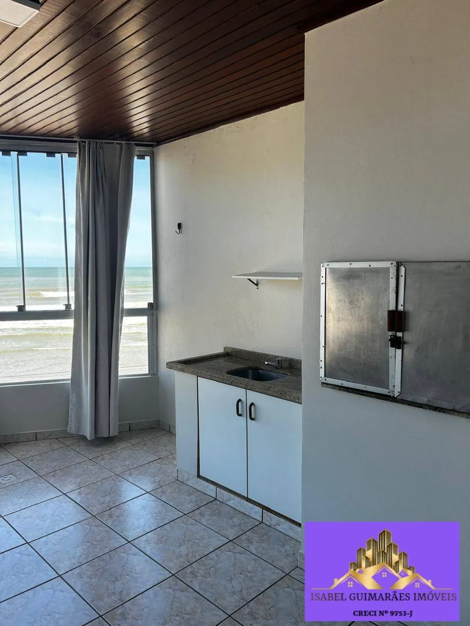Imagem Vendo Apartamento Frente Mar,03 Quartos sendo uma Suíte, Gravatá Navegantes