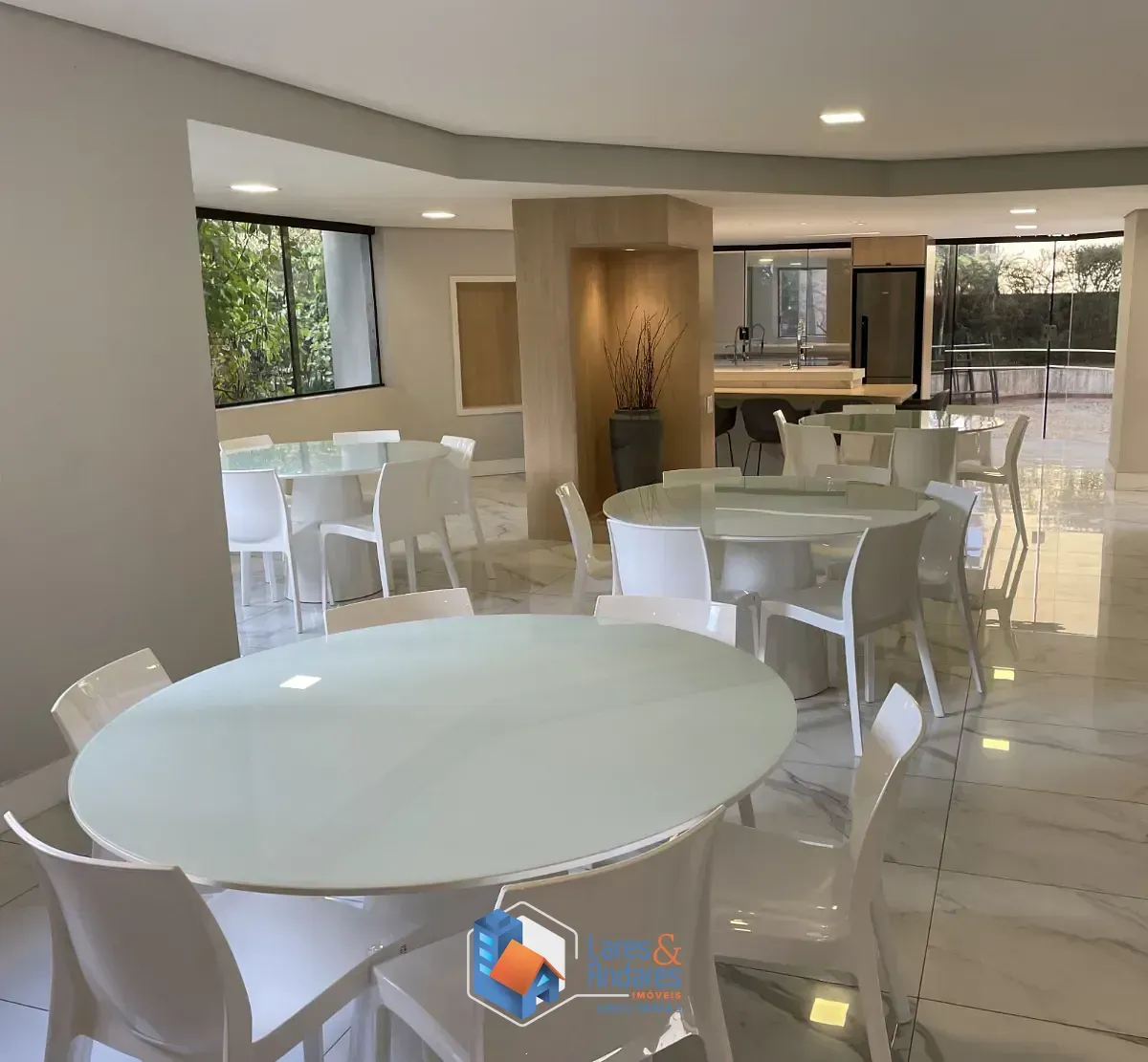 Imagem Duplex para venda em Morumbi com 4 quartos, sendo 4 suítes, 500m²