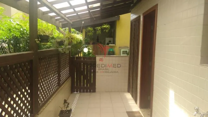 Imagem Casa 4 dormitórios 2 suítes 220m² 2 vagas Recreio Dos Bandeirantes Rio de Janeiro/RJ