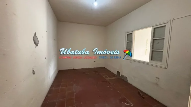 Imagem Casa em excelente localização no centro de Ubatuba com edicula