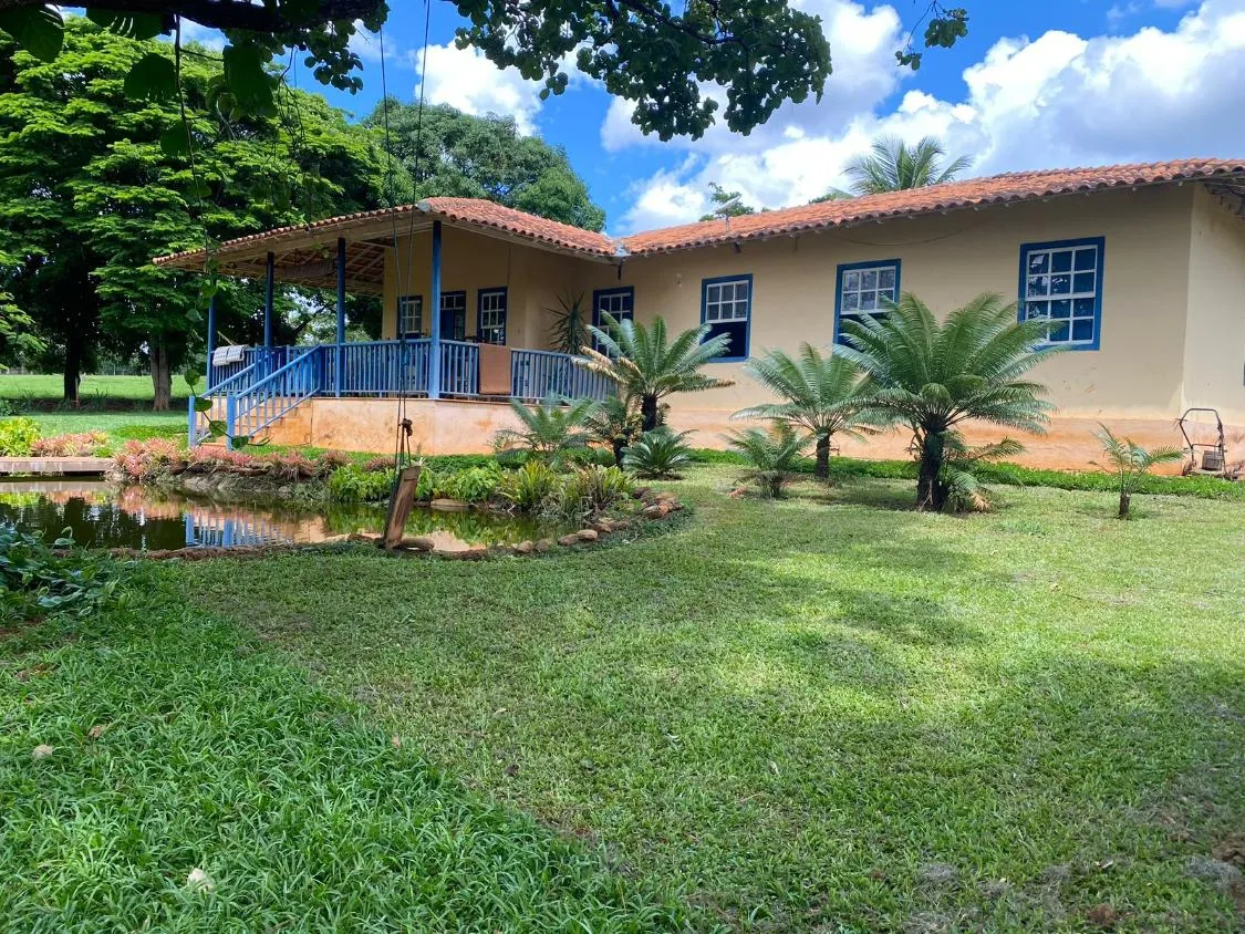 Imagem Vendo um belíssimo sítio/ fazendinha em Paraopeba/MG, com 12 hectares de terra