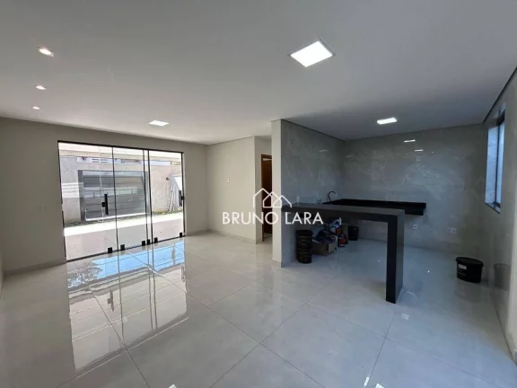 Imagem Casa à venda em Betim MG , Bairro Guarujá Mansões.