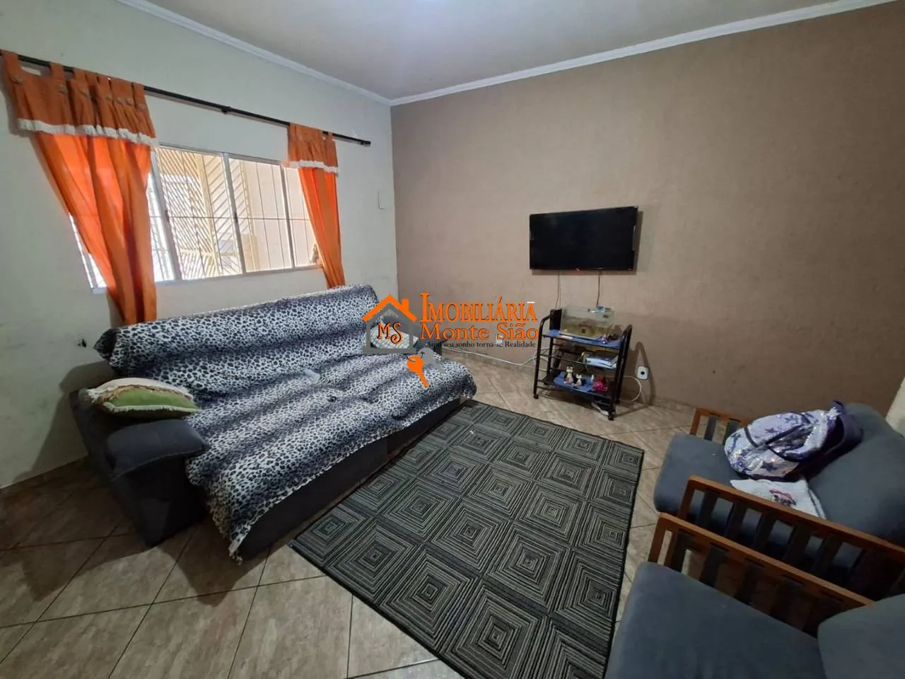 Imagem Sobrado com 5 dormitórios à venda, 200 m² - Paraventi - Guarulhos/SP