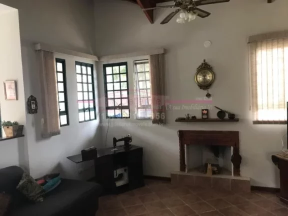 Imagem Chácara à venda dentro de condomínio