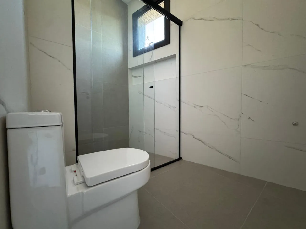 Imagem Apartamento com vista para o mar à venda com 157m2 por R$ 3.600.000,00