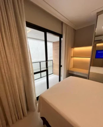 Imagem Lindo studio decorado em frete a praia varanda gourmet a venda na Barra