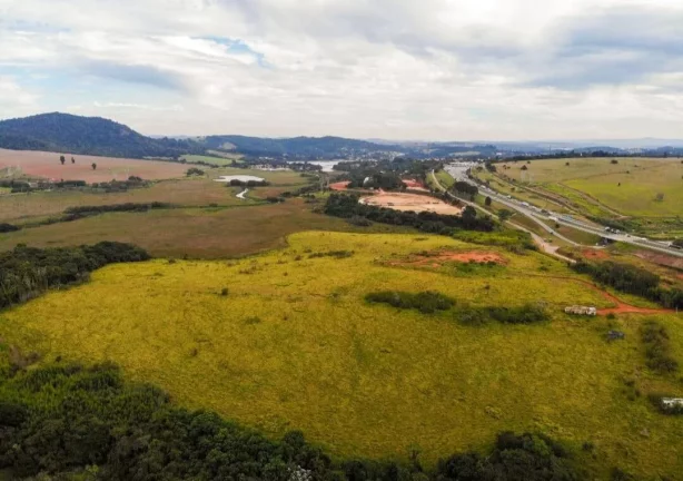 Imagem Incrível Área Industrial Frente Rodovia 519.000 m²!