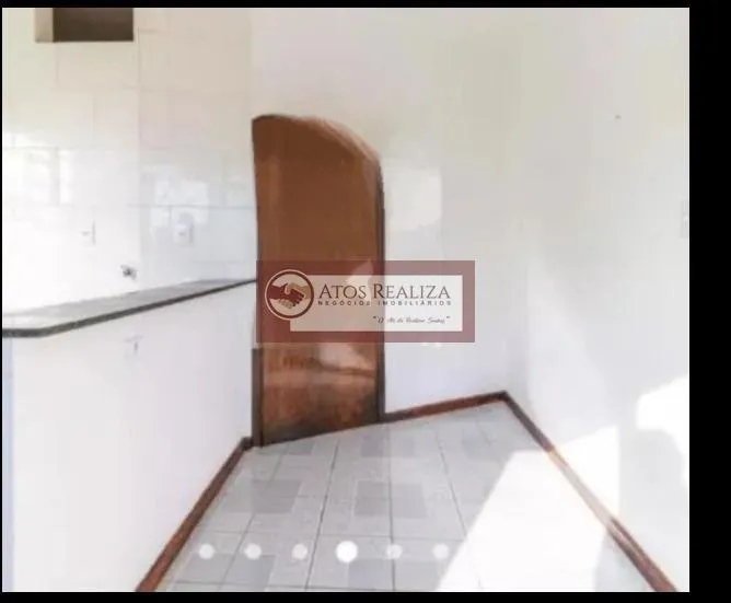 Imagem Alugo Sobrado com entrada compartilhada no Jd Satélite -São Paulo. Com Sala, cozinha, banheiro, área de serviço, R$ 1.250. OBS: Com vaga de garagem R$ 1.450,00 Agende uma visita.