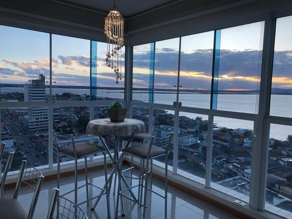 Imagem Apartamento à Venda em Tramandaí | 100% Mobiliado | Vista Panorâmica I R$ 1.300.000,00