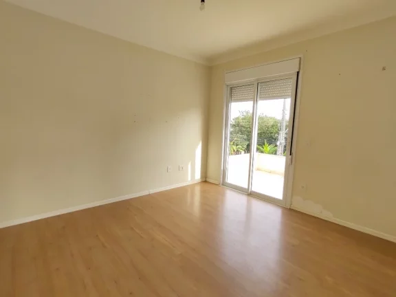 Imagem Residência Impecável no Jardim Panorama: 3 Quartos, 2 Suítes, 3 Salas, 4 Banheiros, 4 Vagas de Garagem, 316,64m² - Vinhedo-SP