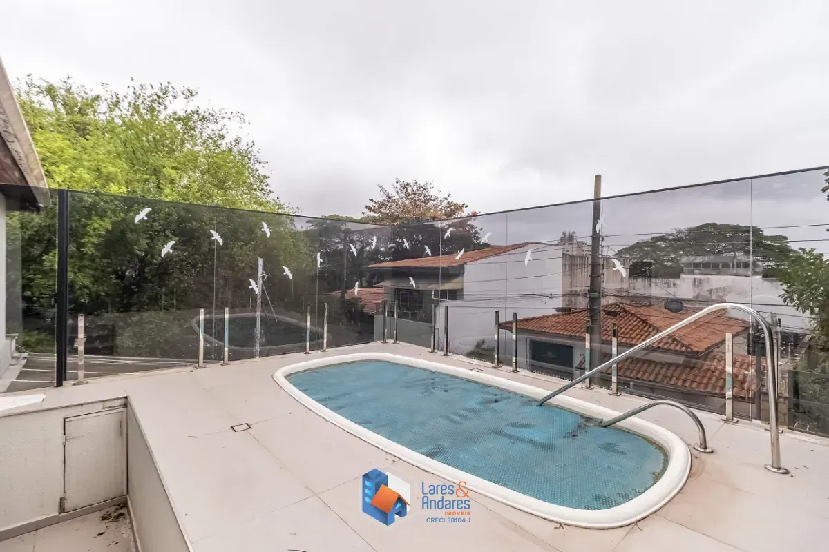 Imagem Casa para venda em Indianópolis com 3 quartos, sendo 3 suítes, 345m²