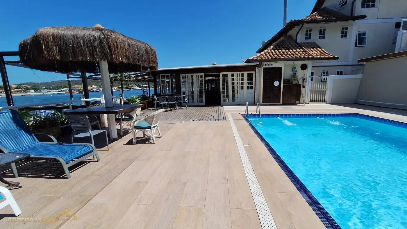 Imagem Casa em Condomínio para Venda em Cabo Frio / RJ no bairro Ogiva