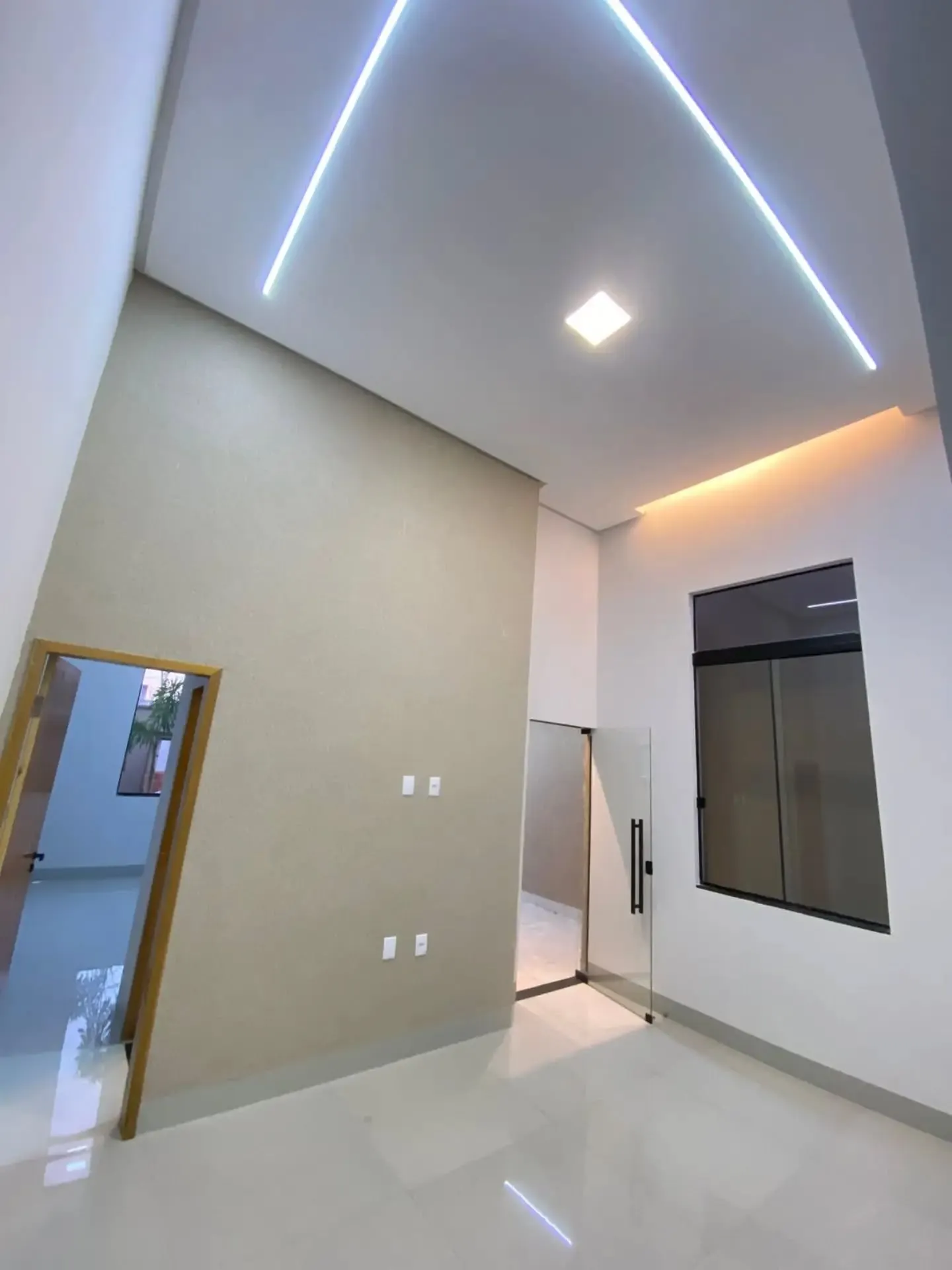 Imagem Casa 3/4 C Suite No Pontal Sul
