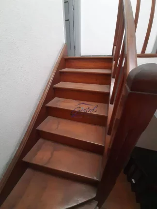 Imagem Sobrado para locação com 6 salas 2 banheiros