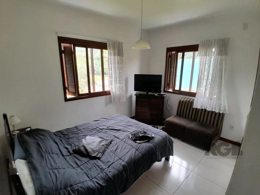Imagem Casa para Venda - 220.83m², 3 dormitórios, 2 vagas - Vila Nova