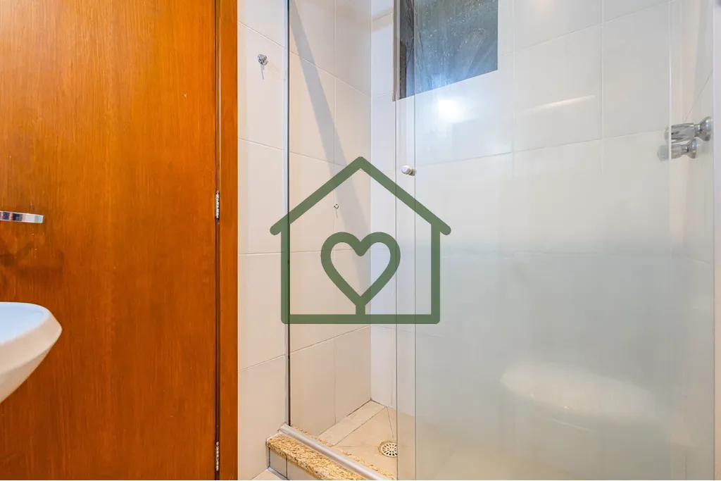 Imagem Apartamento Ã  venda em Porto Alegre, na Rua EugÃªnio Du Pasquier, bairro Cristo Redentor. Com 65 mÂ...