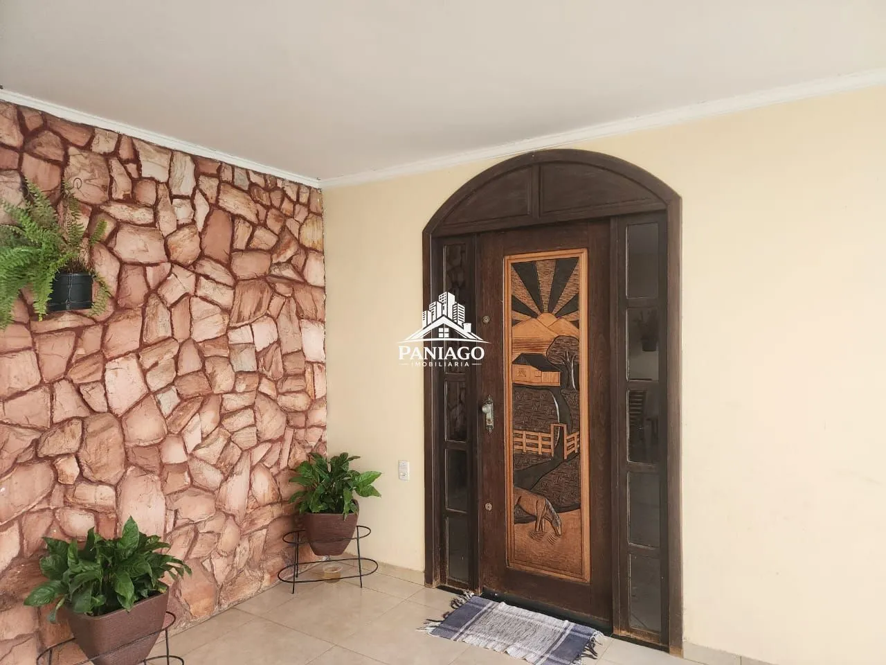 Imagem CASA COM 2/4 SENDO UMA SUITE NO BAIRRO CRISTO REI VG