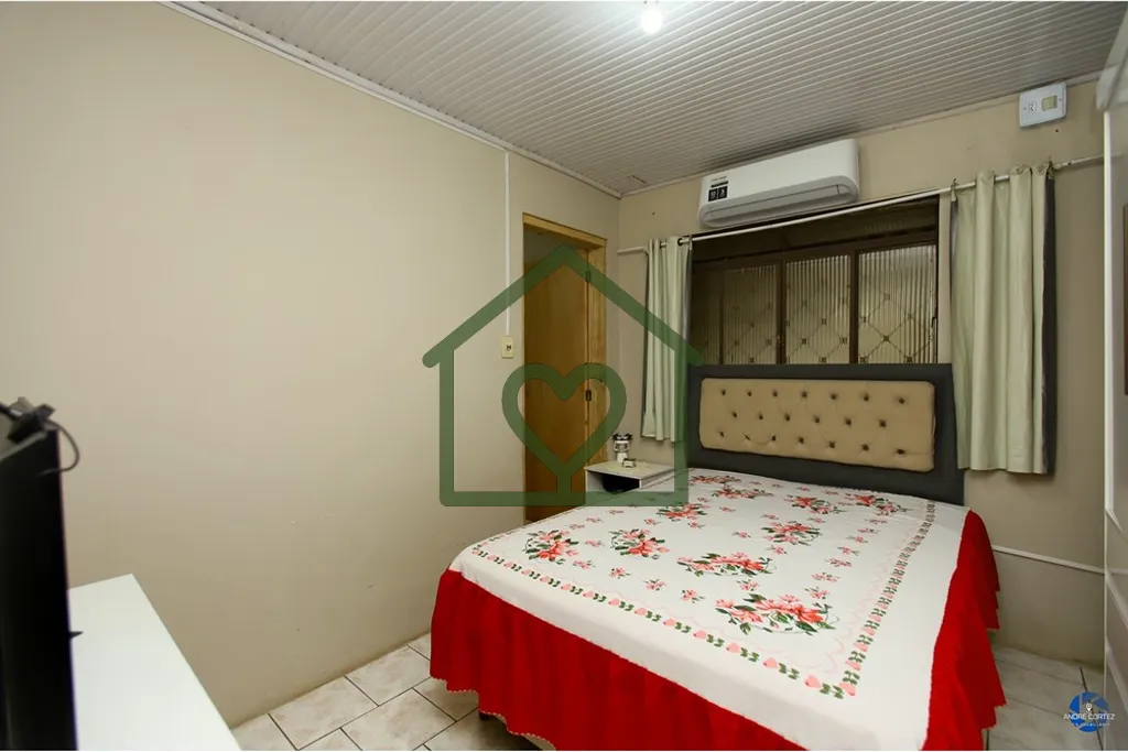 Imagem Descubra a casa dos sonhos na Rua Padre Clemente Steffen, no coração do bairro Costa e Silva, em P...