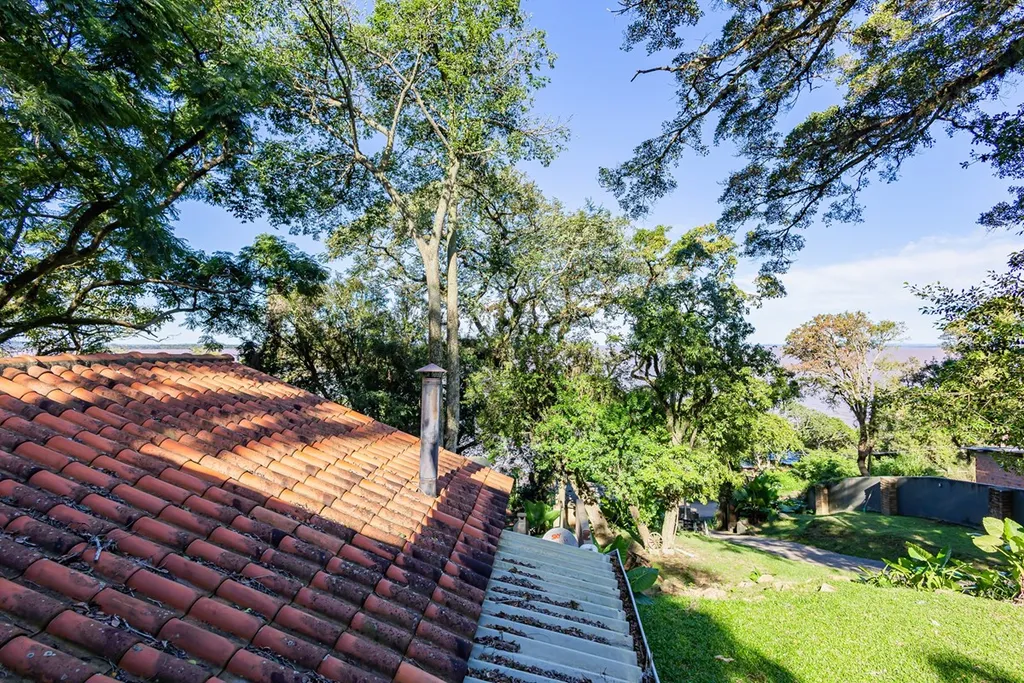 Imagem Casa em Belém Novo