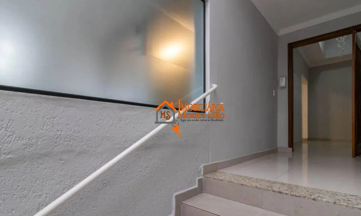 Imagem Sobrado com 4 dormitórios à venda, 350 m² por R$ 1.150.000,00 - Vila Galvão - Guarulhos/SP