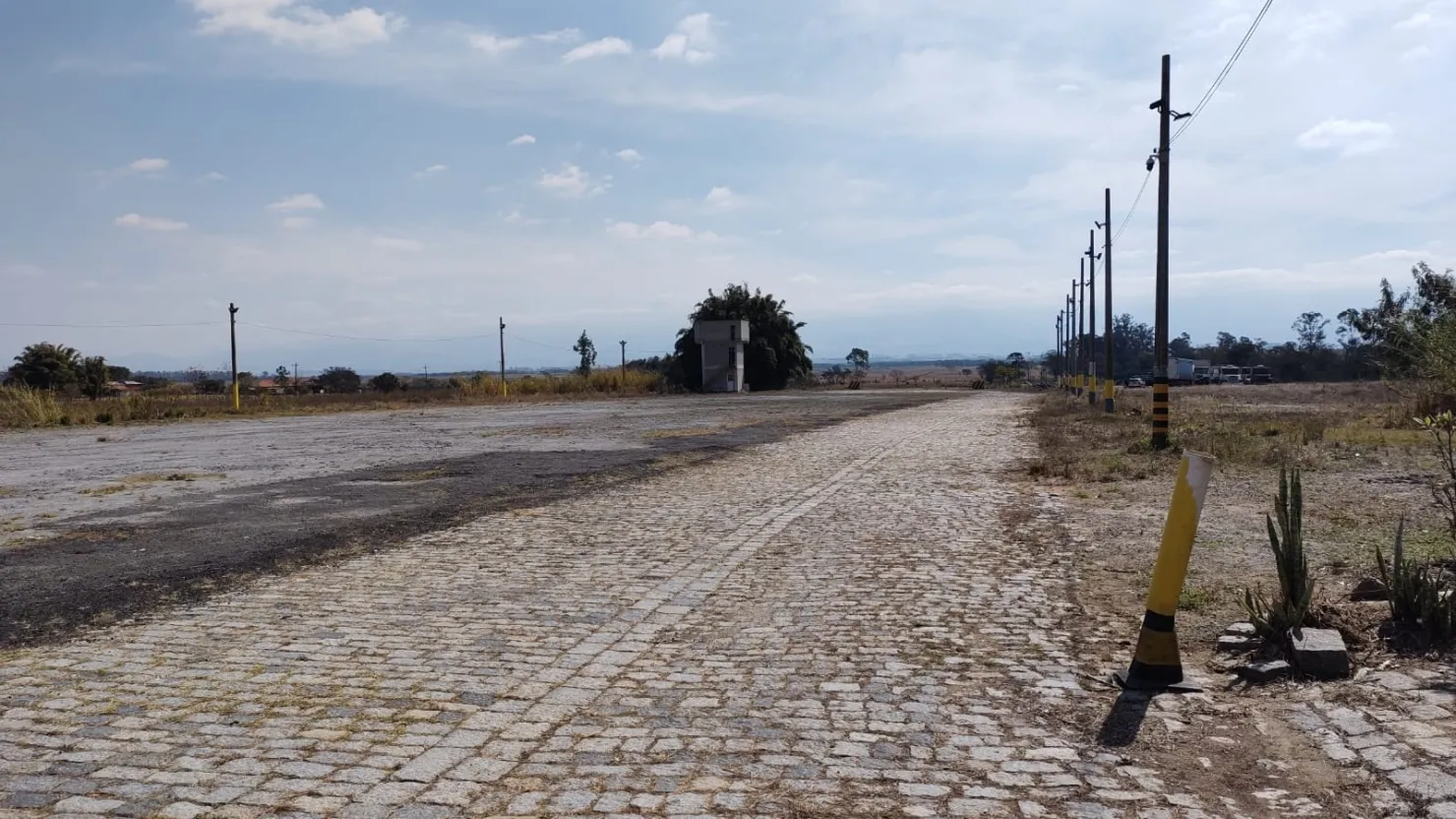 Imagem Terreno à venda 162000M², Veloso, Roseira - SP