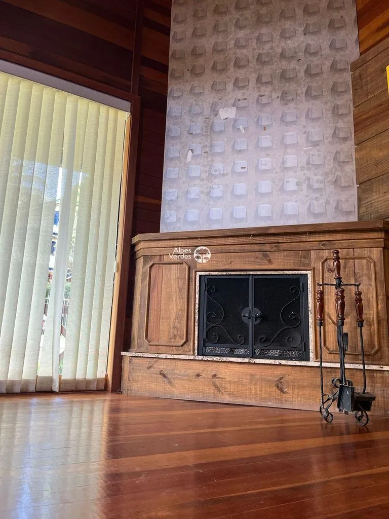 Imagem Casa à Venda em Mato Queimado, Gramado - RS