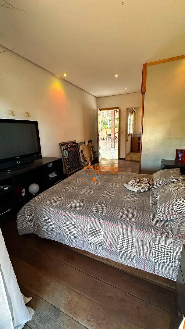 Imagem Casa com 2 dormitórios para alugar, 3000 m² por R$ 6.500,00/mês - Vila das Palmeiras - Guarulhos/SP