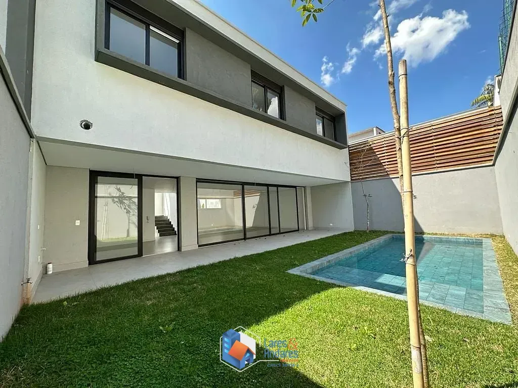 Imagem Casa em condomínio para venda em Campo Belo com 4 quartos, sendo 4 suítes, 401.12m²