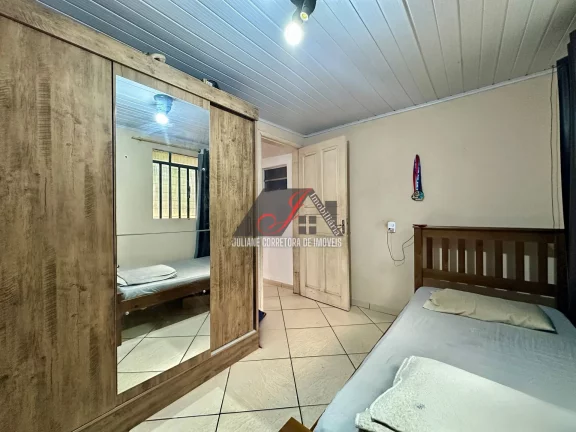 Imagem Casa à venda, bairro Campo Comprido em Curitiba.