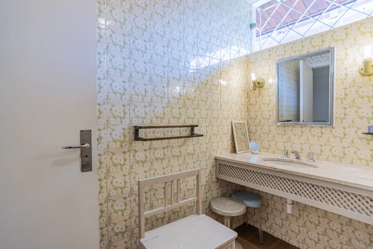 Imagem Casa em condomínio para venda com 3 quartos, sendo 1 suíte, 178m2