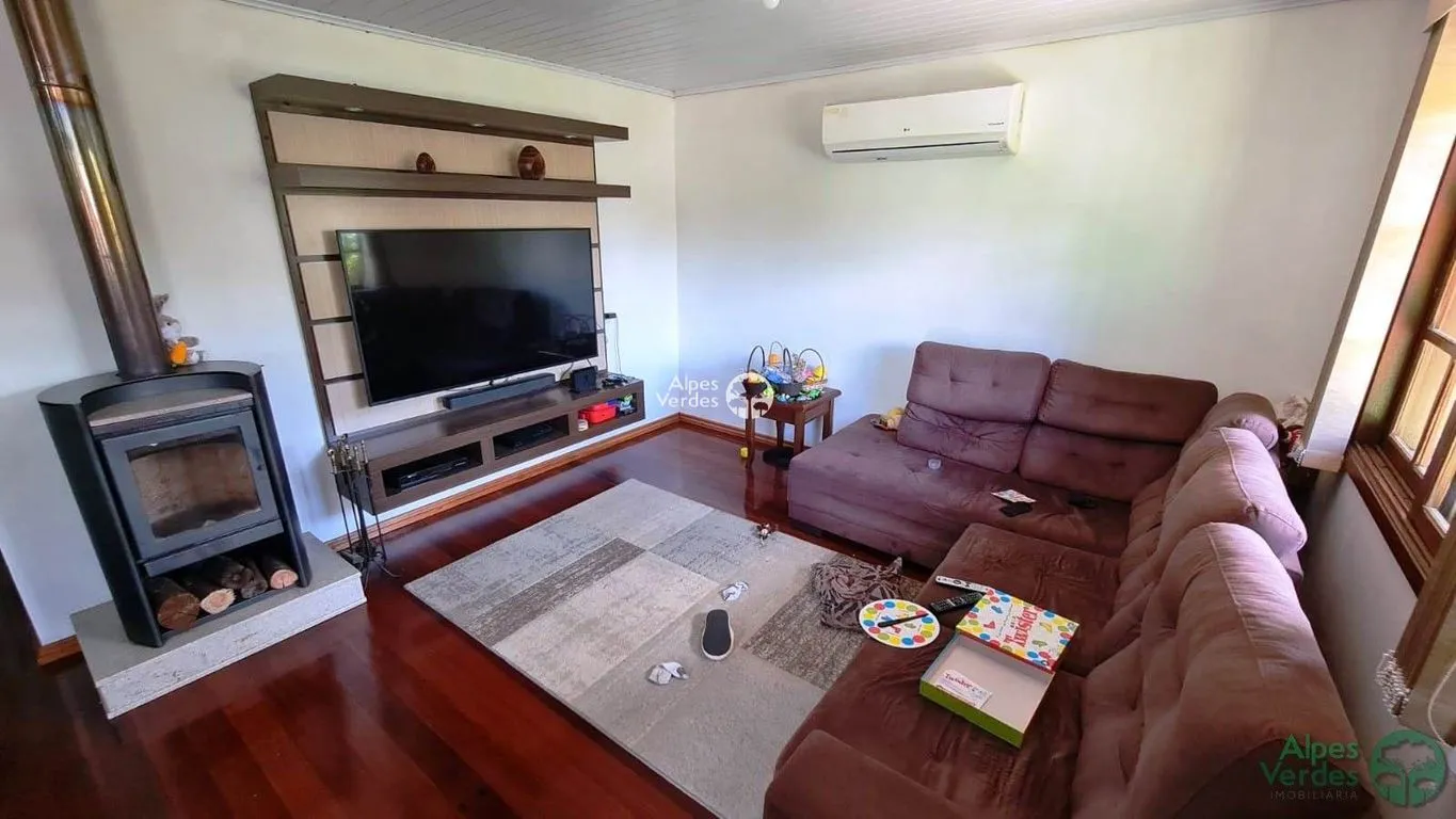 Imagem Vende-se casa no bairro leodoro de azevedo 5 minutos da catedral de pedra