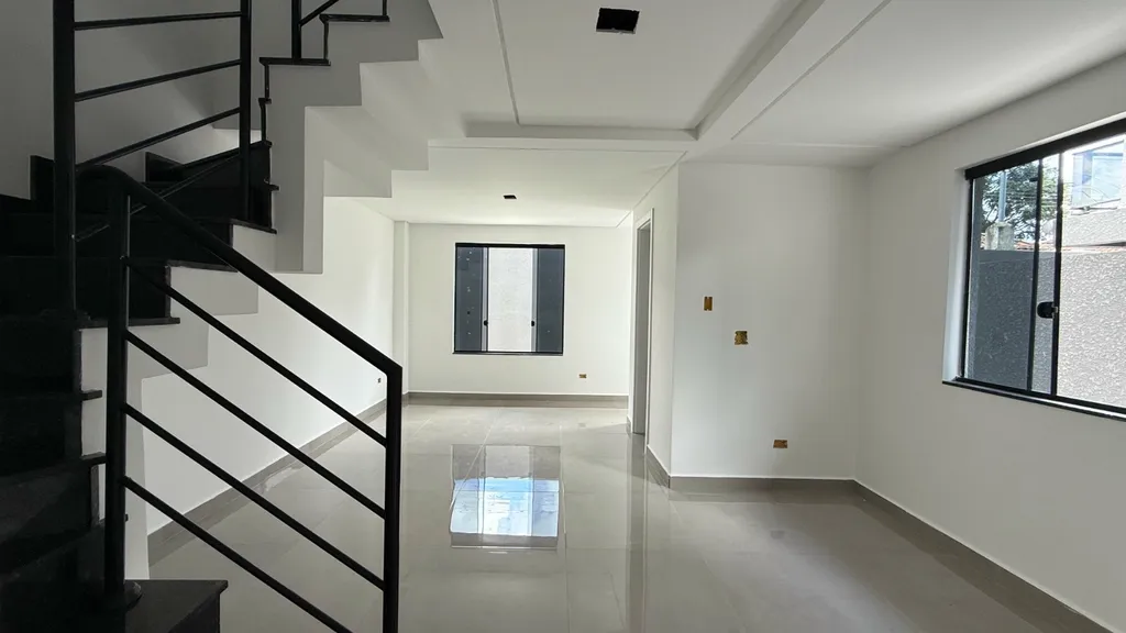 Imagem CASA RESIDENCIAL em Curitiba - PR, Alto Boqueirão