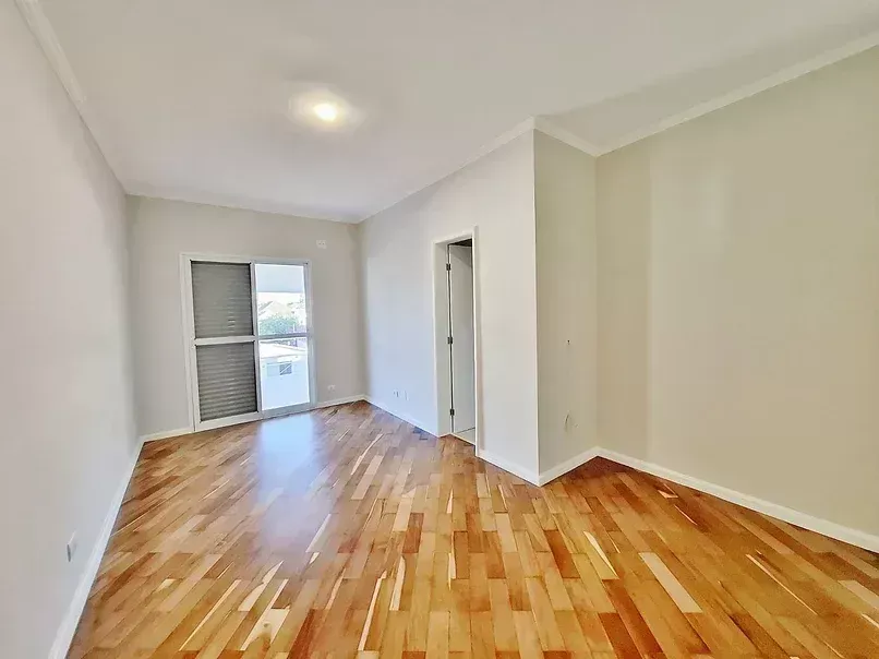 Imagem Belíssima Casa São 4 suítes com sacada, 6 banheiros, + sala de TV e escritório, sala dupla com l...