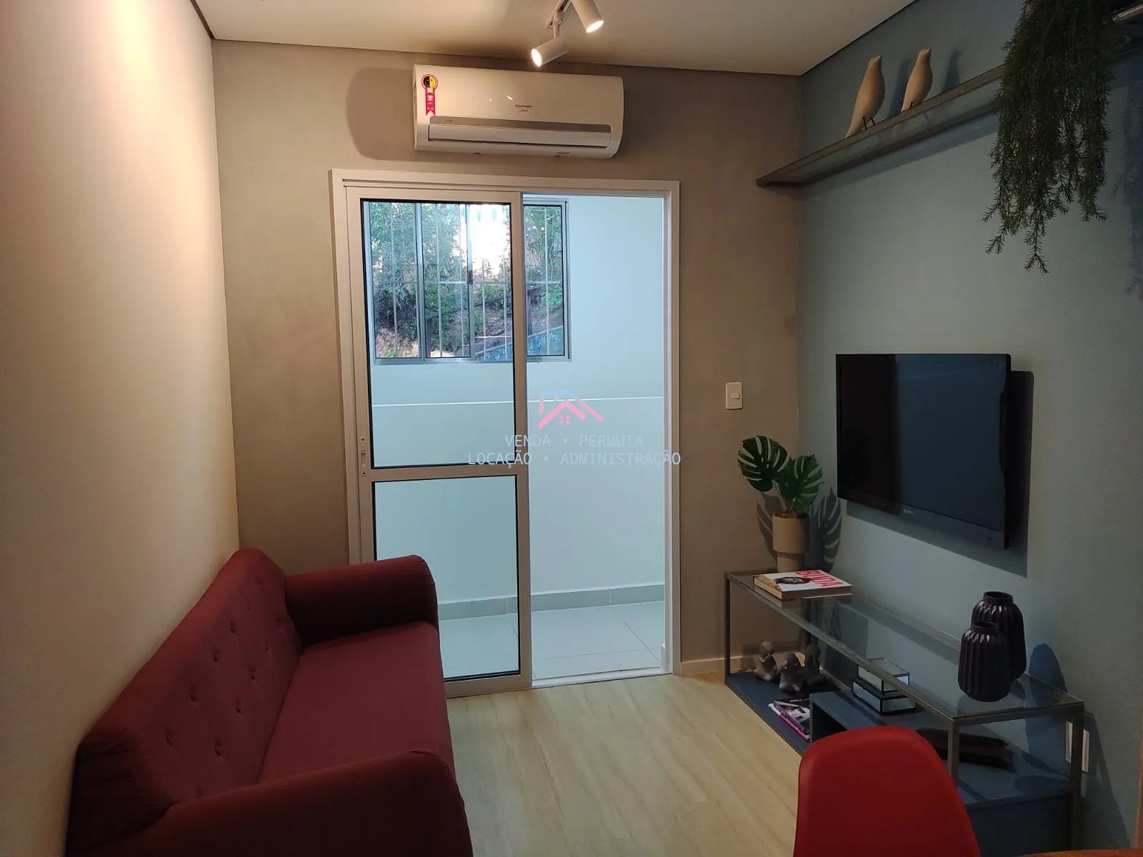 Imagem Apartamento à venda Edifício Buriti - Área útil 45 m2 - 2 dormitórios - 1 vaga - Excelente localizaç