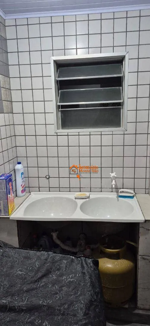 Imagem Casa com 1 dormitório para alugar, 50 m² por R$ 2.000,00/mês - Jardim Santa Mena - Guarulhos/SP