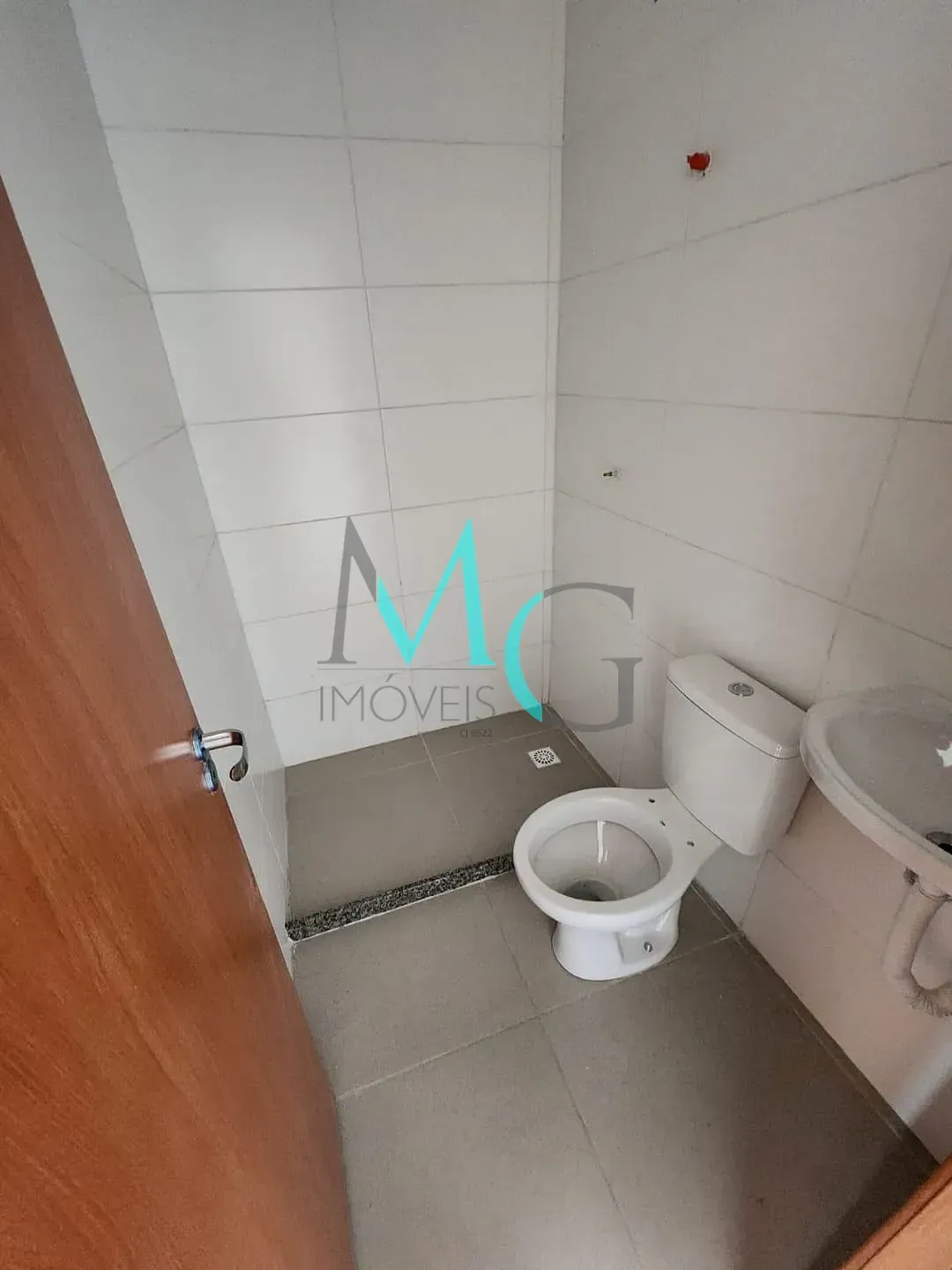 Imagem Casa Duplex Nova à venda, 350 mil Cosmos, Rio de Janeiro, RJ