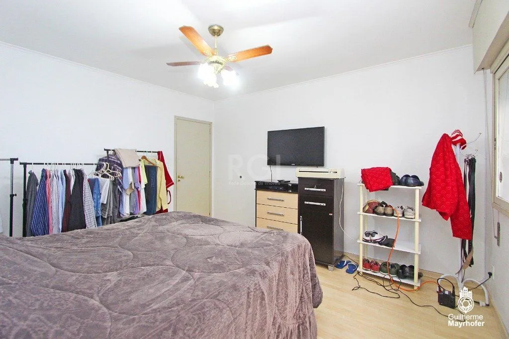 Imagem Casa para Venda - 215m², 3 dormitórios, sendo 1 suites, 3 vagas - Sarandi